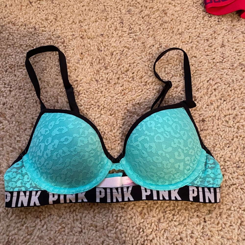 Vs pink bra